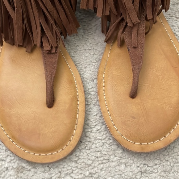 Not Rated Sz 9 Ankle Fringe Ladies Sandal - Picture 3 of 10